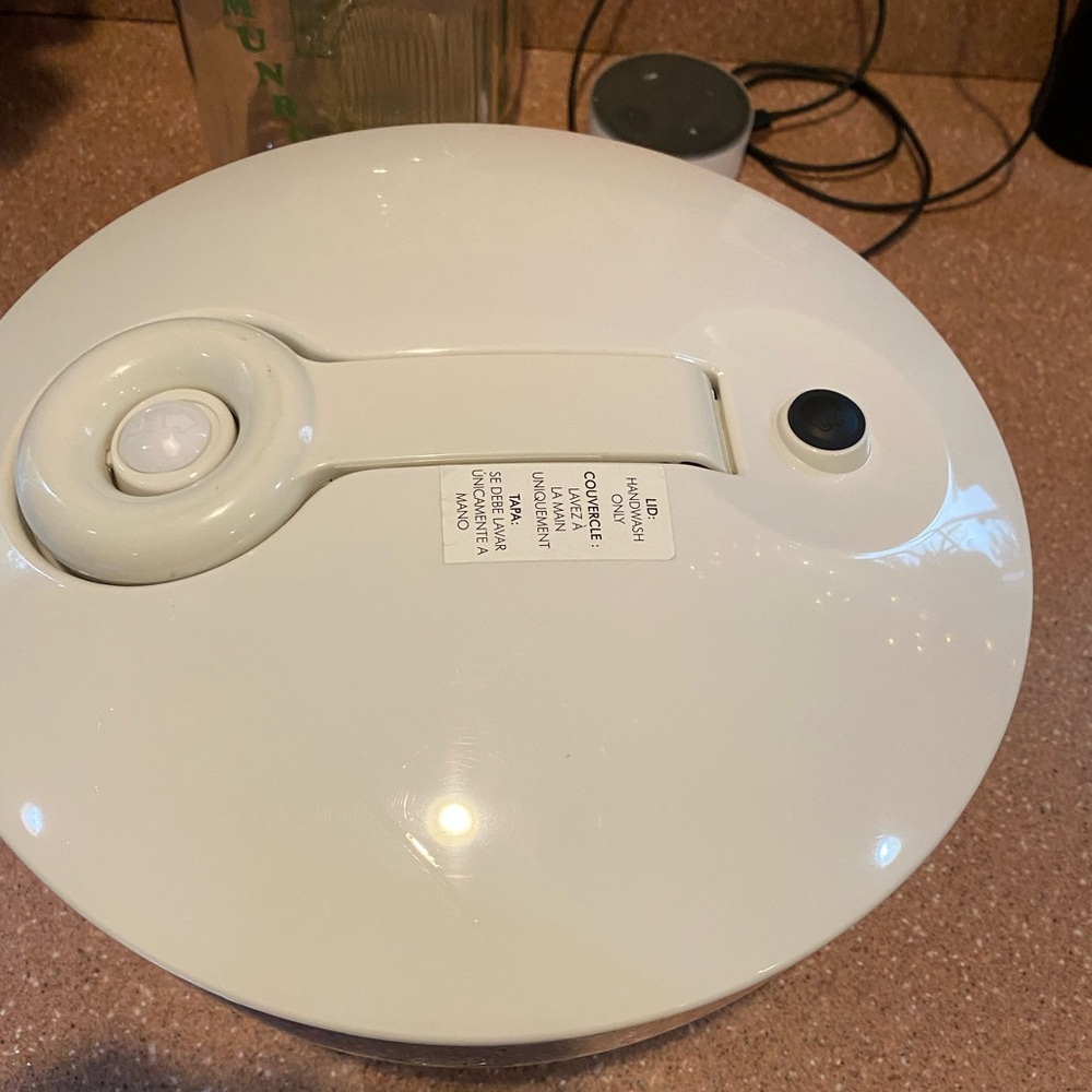 Pampered Chef Lettuce and Berry Spinner